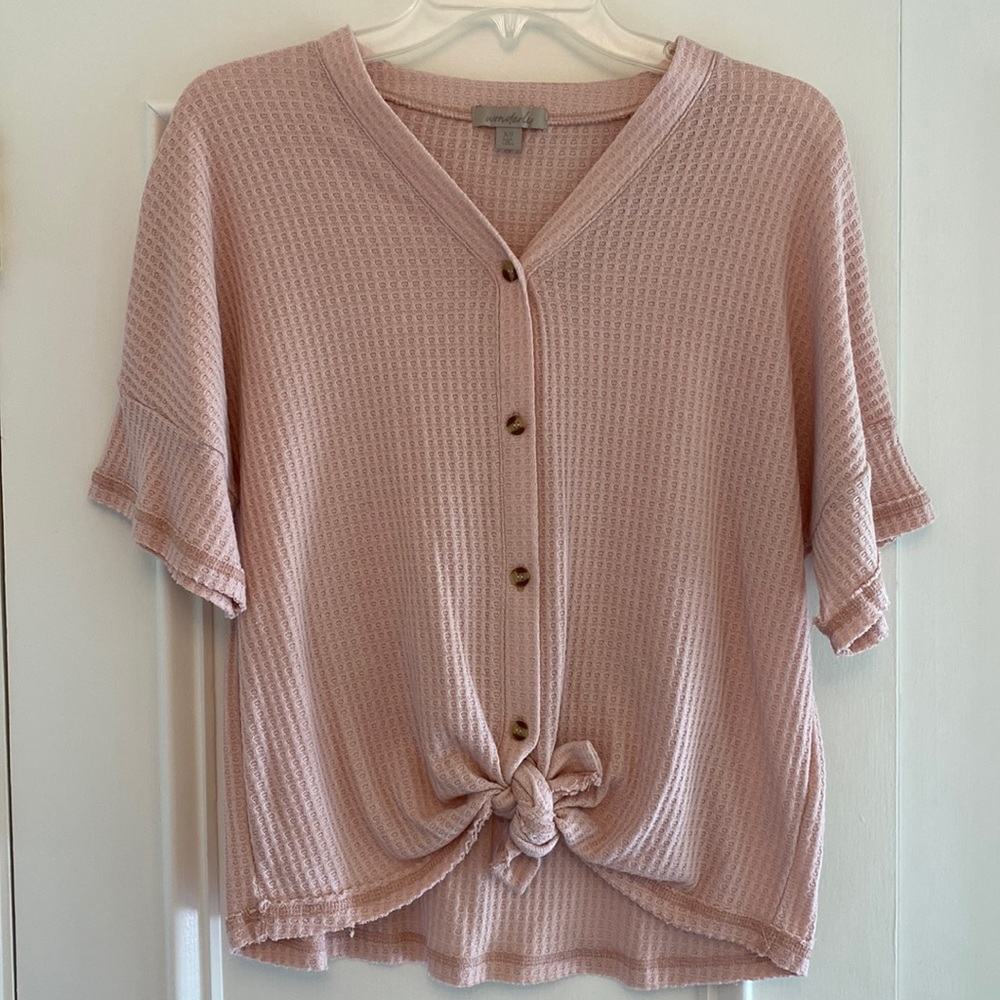 Boutique waffle knit top. XS. Light pink. Functional buttons. Like new.